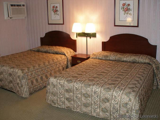 Red Carpet Inn West Springfield Bagian luar foto